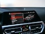 BMW 3-Serie 330i High Executive M-Pakket / Carplay / Head-Up