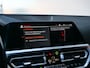 BMW 3-Serie 330i High Executive M-Pakket / Carplay / Head-Up