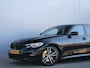BMW 3-Serie 330i High Executive M-Pakket / Carplay / Head-Up