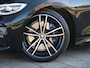 BMW 3-Serie 330i High Executive M-Pakket / Carplay / Head-Up