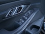 BMW 3-Serie 330i High Executive M-Pakket / Carplay / Head-Up