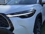 Toyota Corolla Cross 2.0 High Power Hybrid Style | Eerste eigenaar, Dodehoekherkenning, Parkeersensoren, Stoel + Stuurverwarming, Parelmoer wit