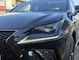 Lexus NX 300h AWD F Sport Line | Trekhaak, Panoramadak, Facelift, Leer, Stoelverwarming, Head up display, Dodehoekherkenning, 1500KG Trekgewicht