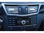Mercedes-Benz E-klasse 200 CGI AVANTGARDE | AUTOMAAT | LEDER | XENON | NAVI | TREKHAK | YOUNGTIMER