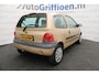 Renault Twingo 1.2 Privilège met airco en trekhaak