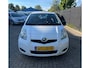 Toyota Yaris 1.0 VVTi Acces / 5Drs / Onderhoudsboek / Nwe APK / Airco