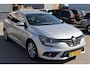 Renault Megane Estate 1.5 dCi Eco2 Limited Navigatie, Cruise control, Camera, Climate control