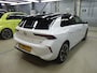 Opel Astra Electric Ultimate156pk 3 Fase | Schuif-/Kanteldak | Alcantara | 360 Camera | Adaptive Cruise | Stuur/Stoelverwarming | LED-Matrix | Elektr. Stoelen | Warmtepomp | Full Options | !!