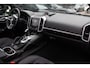 Porsche Cayenne 3.0 D Platinum Edition / Trekhaak / Panoramadak / Camera / 20'' / Bose / Leder / Cruise Control
