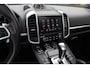 Porsche Cayenne 3.0 D Platinum Edition / Trekhaak / Panoramadak / Camera / 20'' / Bose / Leder / Cruise Control
