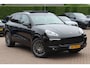 Porsche Cayenne 3.0 D Platinum Edition / Trekhaak / Panoramadak / Camera / 20'' / Bose / Leder / Cruise Control