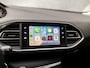 Peugeot 308 SW 1.2 PureTech Sport (APPLE CARPLAY, GROOT NAVI, CRUISE, SPORTSTOELEN, BLUETOOTH, ARMSTEUN, NIEUWE APK, NIEUWSTAAT)