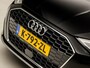Audi A3 Sportback 30 TFSI Sportline Automaat (APPLE CARPLAY, GROOT NAVI, VIRTUAL COCKPIT, CAMERA, SPORTSTOELEN, LED KOPLAMPEN, GETINT GLAS, ZWART HEMEL, CRUISE, NIEUWSTAAT)
