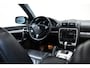 Porsche Cayenne 4.8 Turbo Btw auto, Fiscale waarde € 12.000,- (€ 35.495.87 Ex B.T.W) DEALER AUTO Dealer auto