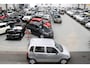 Opel Agila 1.0-12V NAP, Stuurbekrachtiging