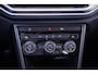 Volkswagen T-Roc 1.0 TSI Style Navi Clima Apple Carplay Camera  Adaptive cruise NAP