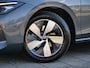 Volkswagen Passat Variant 1.5 eTSI 150pk Business Automaat Navigatie / Stoel/stuurverwarming / Camera / Adaptive cruise