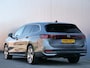 Volkswagen Passat Variant 1.5 eTSI 150pk Business Automaat Navigatie / Stoel/stuurverwarming / Camera / Adaptive cruise