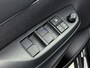 Toyota Yaris Cross 1.5 Hybrid Dynamic Limited | Apple Carplay | 17 inch LM velgen | Getinte ramen | Achteruitrijcamera |