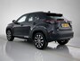 Toyota Yaris Cross 1.5 Hybrid Dynamic Limited | Apple Carplay | 17 inch LM velgen | Getinte ramen | Achteruitrijcamera |
