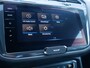 Volkswagen Tiguan Allspace 1.5 TSI Highline Business R 7p. | Alarm klasse 3 | Chroom delen exterieur | Comfortstoel(en)