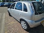 Opel Corsa 1.4-16V Silverline,automaat,lage km stand!