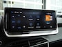 Peugeot e-208 EV GT 51 kWh | Navigatie | Panoramadak | Keyless entry & start | Led verlichting | Lichtmetalen velgen | Cruise control | Climate control | Facelift model