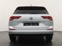 Volkswagen Golf Variant Life Business 1.5 TSI 85 kW / 116 pk Variant 6 ver Volkswagen Golf Variant (8) GP Life Business 1.5 TSI 85 kW / 116 pk Variant 6 versn. Hand