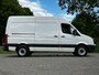 Volkswagen Crafter 32 2.0 TDI L2H2 3500 KG trekgewicht, achteruitrijcamera, airco, cruise control, navi, parkeersensoren