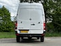 Volkswagen Crafter 32 2.0 TDI L2H2 3500 KG trekgewicht, achteruitrijcamera, airco, cruise control, navi, parkeersensoren