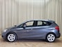 BMW 2-Serie Active Tourer 225i xDrive *Eerste Eigenaar* Dealer Onderhouden / Camera / Cruise / Stoelverwarming / Xenon / Navigatie / ECC /17'' LMV