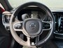 Volvo V60 2.0 T4 R-Design | Panoramadak | Trekhaak | Standkachel | Camera | Elektrische Stoel | BLIS | Adaptive Cruise