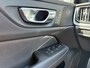 Volvo V60 2.0 T4 R-Design | Panoramadak | Trekhaak | Standkachel | Camera | Elektrische Stoel | BLIS | Adaptive Cruise