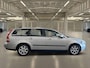 Volvo V50 2.4 Edition I Rijklaar met garantie, trekhaak...