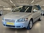 Volvo V50 2.4 Edition I Rijklaar met garantie, trekhaak...