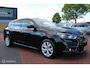 Renault Megane Estate 1.3 TCe Limited, Trekhaak, Pdc, Keyless, App connect, Navi, Cruise, Airco, Donkerglas, 16 inch Lmv.