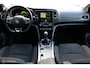 Renault Megane Estate 1.3 TCe Limited, Trekhaak, Pdc, Keyless, App connect, Navi, Cruise, Airco, Donkerglas, 16 inch Lmv.