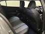 Peugeot 408 Allure 130 pk Automaat | Navigatie | Achteruitrijcamera | Parkeersensoren Achter | Sportstoelen | LED Koplampen | Keyless Entry/Start | Head-up Display | Adaptieve Cruise Control | 17" Lichtmetalen Velgen | Apple Carplay/Android Auto |