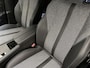 Peugeot 408 Allure 130 pk Automaat | Navigatie | Achteruitrijcamera | Parkeersensoren Achter | Sportstoelen | LED Koplampen | Keyless Entry/Start | Head-up Display | Adaptieve Cruise Control | 17" Lichtmetalen Velgen | Apple Carplay/Android Auto |