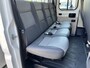 Peugeot Boxer 435 2.0 BlueHDI L3 DC Kipper Open laadbak Airco Cruise controle Trekhaak 3000kg trekgewicht 7-persoons Gereedschapskist Euro 6 P-up Kieper Pritshe