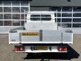 Peugeot Boxer 435 2.0 BlueHDI L3 DC Kipper Open laadbak Airco Cruise controle Trekhaak 3000kg trekgewicht 7-persoons Gereedschapskist Euro 6 P-up Kieper Pritshe