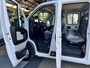 Peugeot Boxer 435 2.0 BlueHDI L3 DC Kipper Open laadbak Airco Cruise controle Trekhaak 3000kg trekgewicht 7-persoons Gereedschapskist Euro 6 P-up Kieper Pritshe