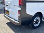 Renault Trafic 1.6 dCi 95 L1H1 2x Schuifdeur Kastinrichting Airco Cruise controle Kastinrichting 3-Persoons Telefoonverbinding Parkeersensoren achter Sitebars 1e eigenaar Euro 6 Dealer onderhouden