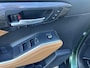 Toyota Highlander 2.5 AWD Hybrid Premium | 06-10141018 Voor meer meer informatie