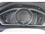 Volvo V40 T3 152PK Automaat Dynamic Edition Dealer onderhouden / Zwarte hemel / Standkachel / Navigatie / 17" lichtmetalen velgen / Cruise Control /