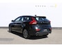 Volvo V40 T3 152PK Automaat Dynamic Edition Dealer onderhouden / Zwarte hemel / Standkachel / Navigatie / 17" lichtmetalen velgen / Cruise Control /