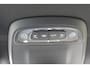Volvo V40 T3 152PK Automaat Dynamic Edition Dealer onderhouden / Zwarte hemel / Standkachel / Navigatie / 17" lichtmetalen velgen / Cruise Control /