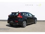 Volvo V40 T3 152PK Automaat Dynamic Edition Dealer onderhouden / Zwarte hemel / Standkachel / Navigatie / 17" lichtmetalen velgen / Cruise Control /