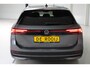 Volkswagen Passat Variant 1.5 eTSI Business DSG Navigatie | Head Up Display | Keyless Entry | Elektrisch bediende achterklep | DCC