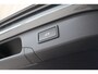 Volkswagen Passat Variant 1.5 eTSI Business DSG Navigatie | Head Up Display | Keyless Entry | Elektrisch bediende achterklep | DCC